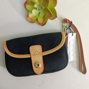 Dooney & Bourke Black wristlet